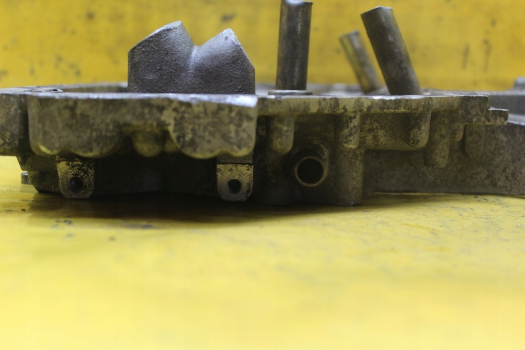 Поддон масляная a8 d3 4.2 fsi bvj 079103603bc/bd в Украине