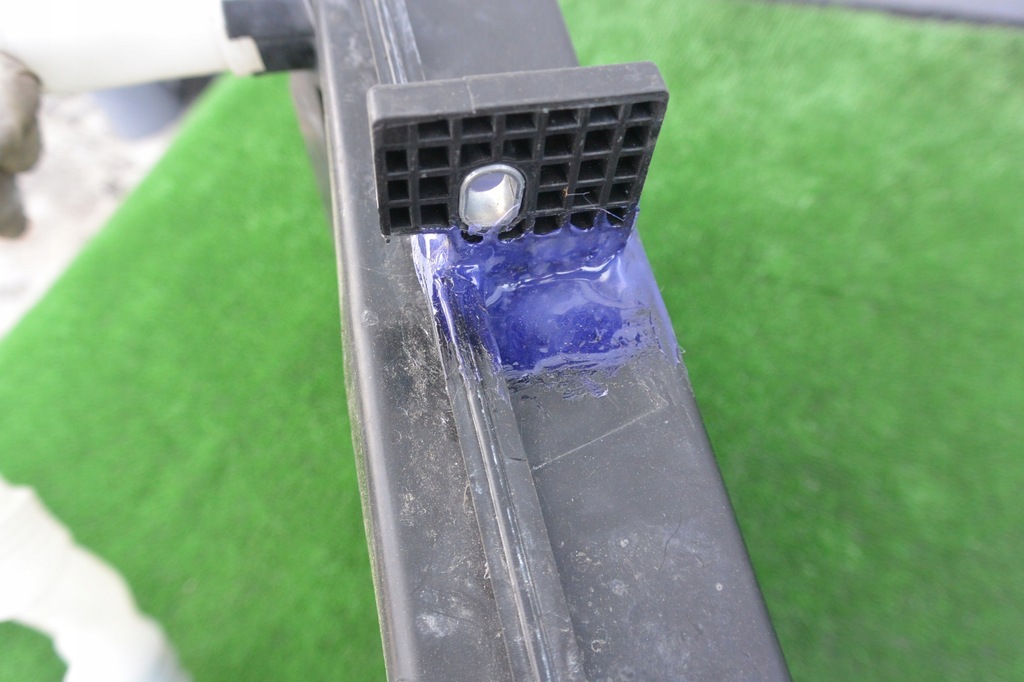 фото №9, Бак омивача maserati ghibli quattroporte