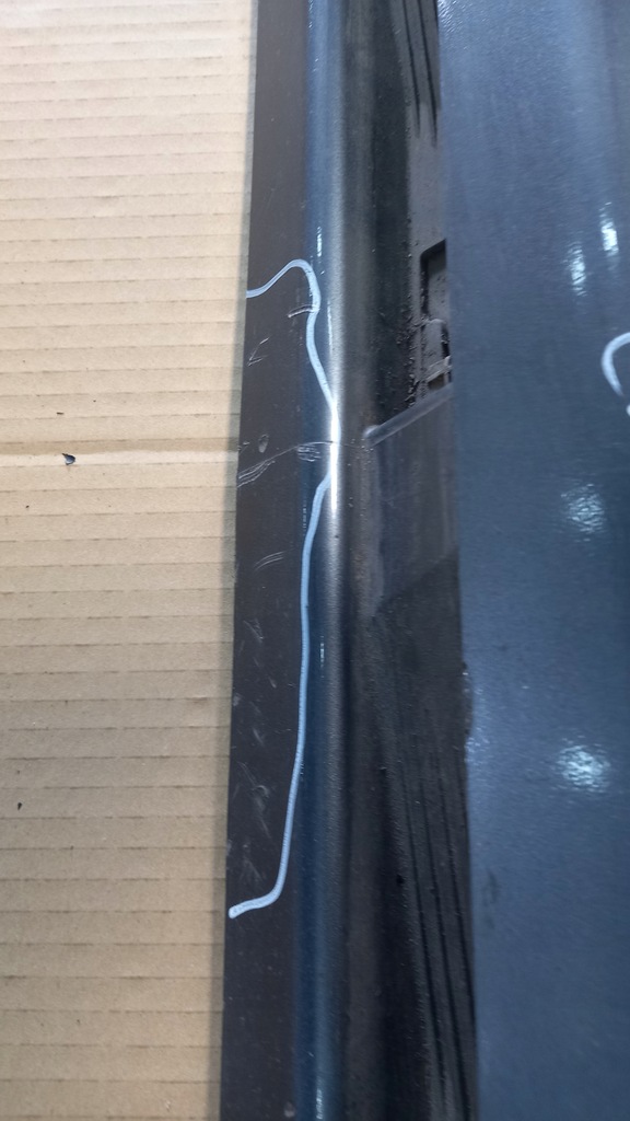 фото №4, Молдинг поріг права 31265847 volvo v40 ii 12-