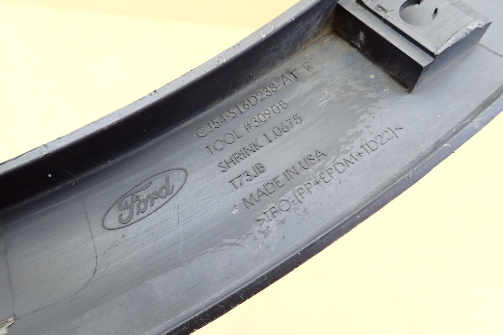 Ford escape 3 17- молдинг крила права перед передня cj54s16d238afw оригінальний номер Зі Шроту