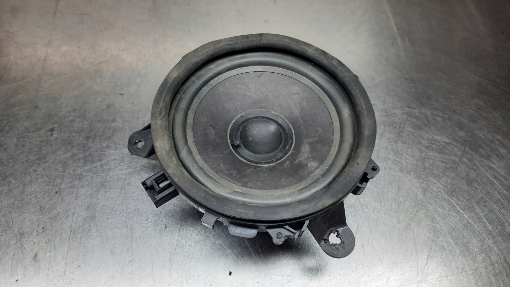 фото №1, Динамік перед volvo xc90 30797139