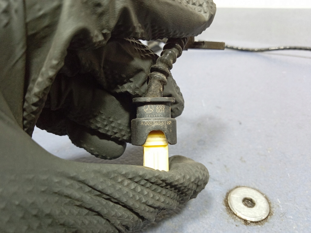 фото №12, Mercedes gls x167 рамка захист dekor панель тунель середнього a1676805602