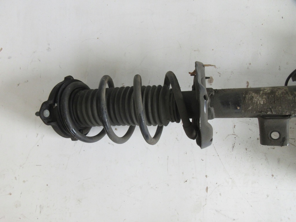 фото №9, Kia sportage iv 2.0 crdi поворотный кулак амортизационная стойка правый