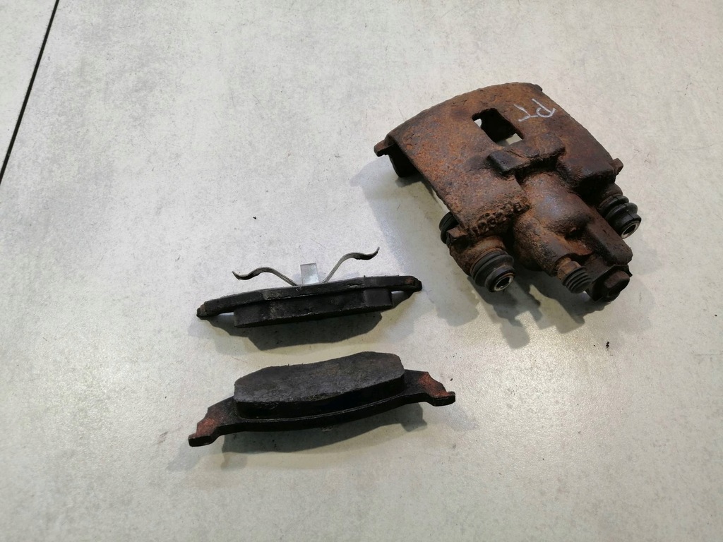 фото №9, Суппорт тормозной правый задняя pt cruiser 2.2 crd