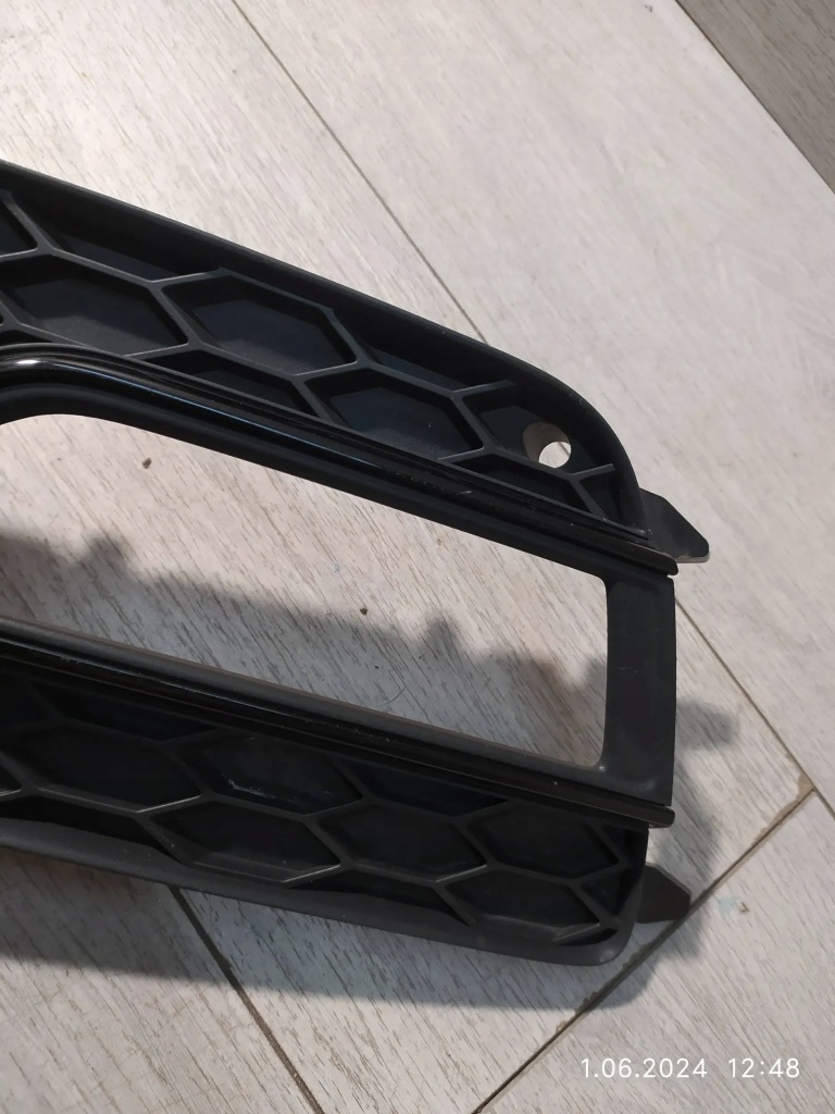 8580. audi a5 s-line решётка бампер левая перед 8t0807681k Недорого