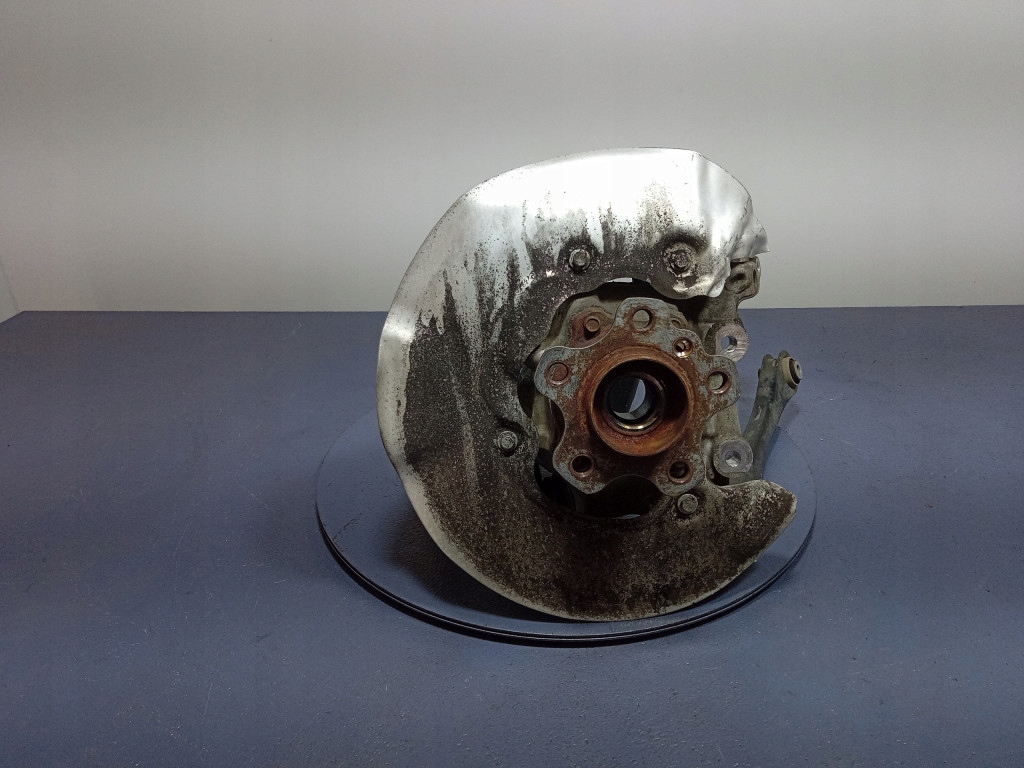 фото №1, Bmw 4 g22 g23 g20 3.0d поворотный кулак задняя правая задняя ступица