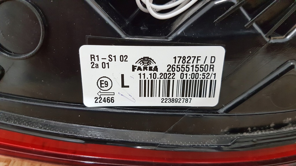 фото №8, Лампа задняя левая renault clio v led 5d