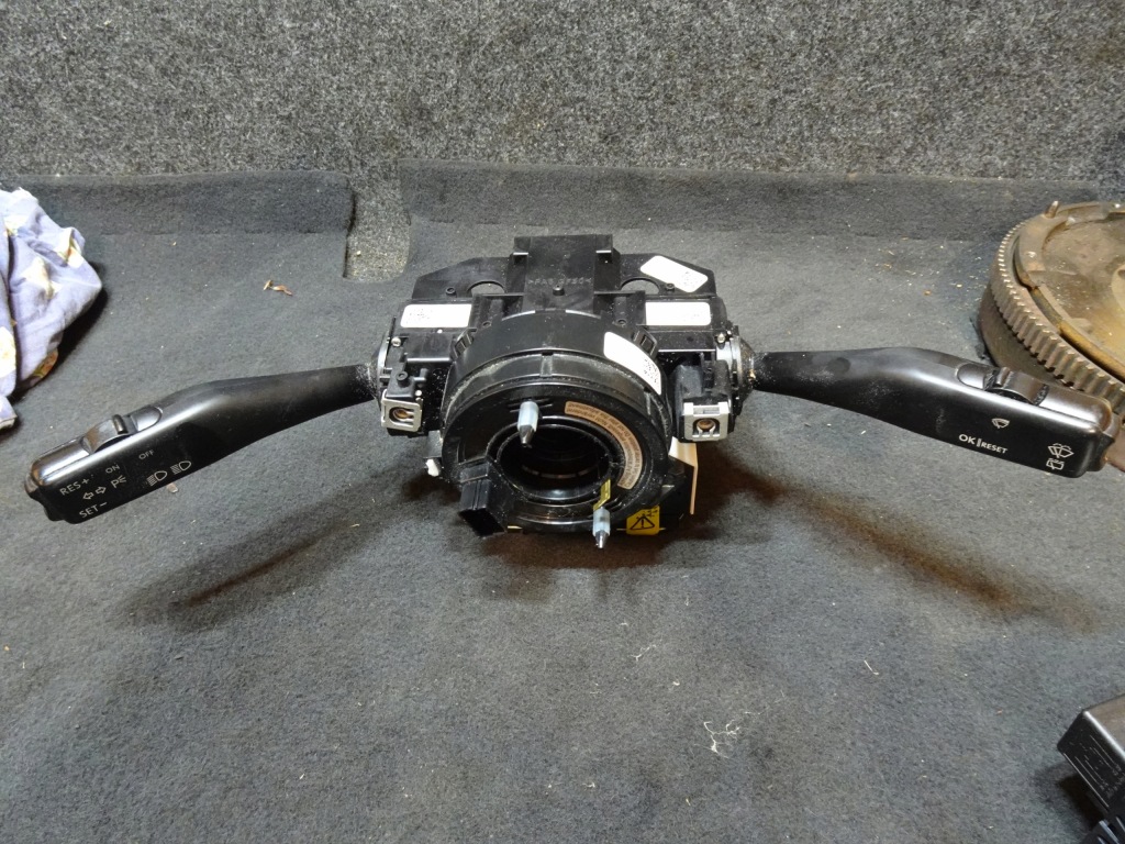 фото №1, Seat leon ii переключатель комбинированный 1k0953503ct