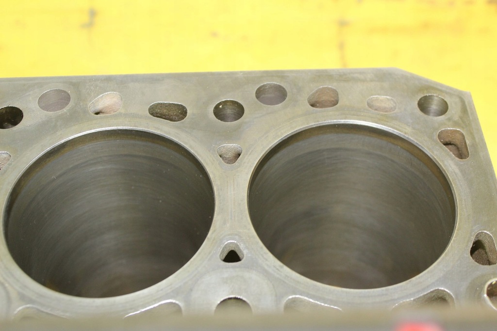 фото №8, Блок двигателя transit connect galaxy ii mondeo iv 1.8 tdci r2pa 1s4q-6015-ca