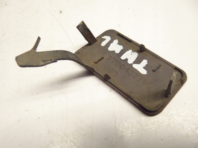 Clio ii 98-01 заглушка бампера задній hb Ціна