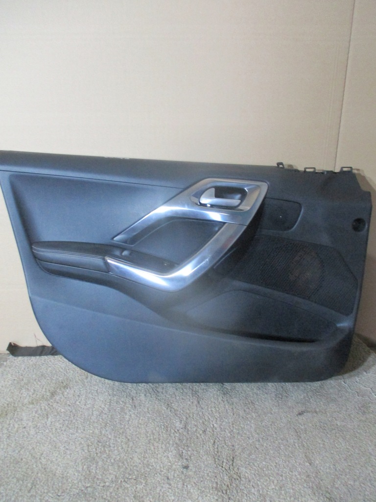 фото №1, Обивка обшивка дверь левых перед передних peugeot 2008 i