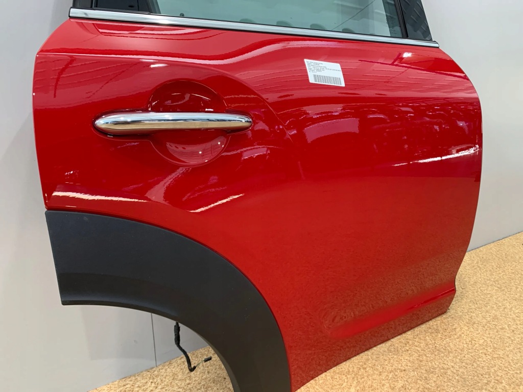 Mini countryman f60 дверь правый  задняя цвет 851 Доставка