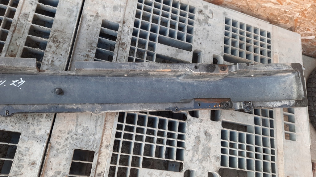 фото №8, Балка бампера задня kia carnival 2.9d 02r