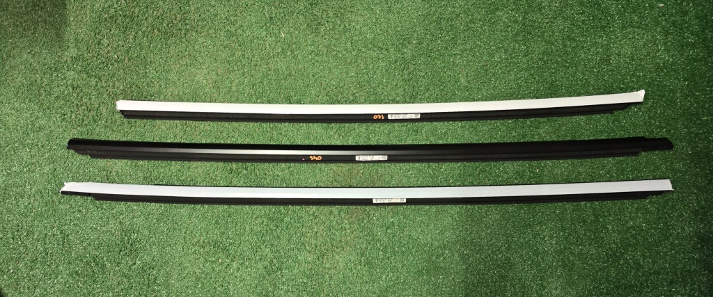 фото №1, Молдинг ущільнювач ліва права перед задня двері porsche taycan 9j1