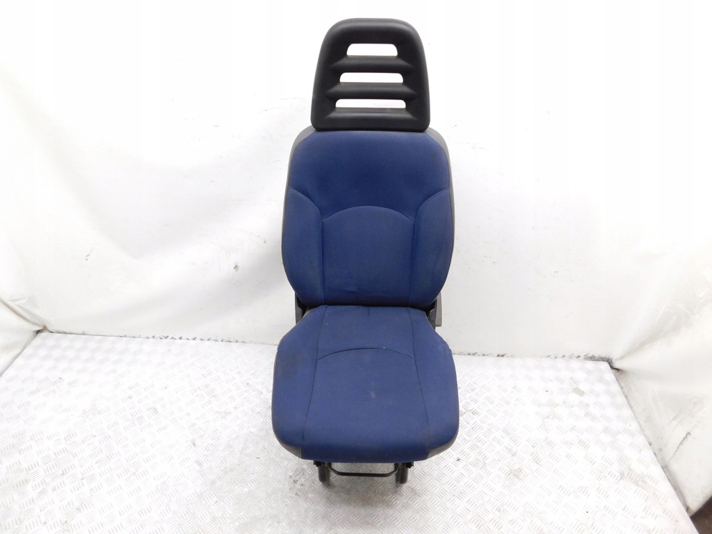 фото №1, Сиденье водителя левый перед - iveco daily iii iv 06-11