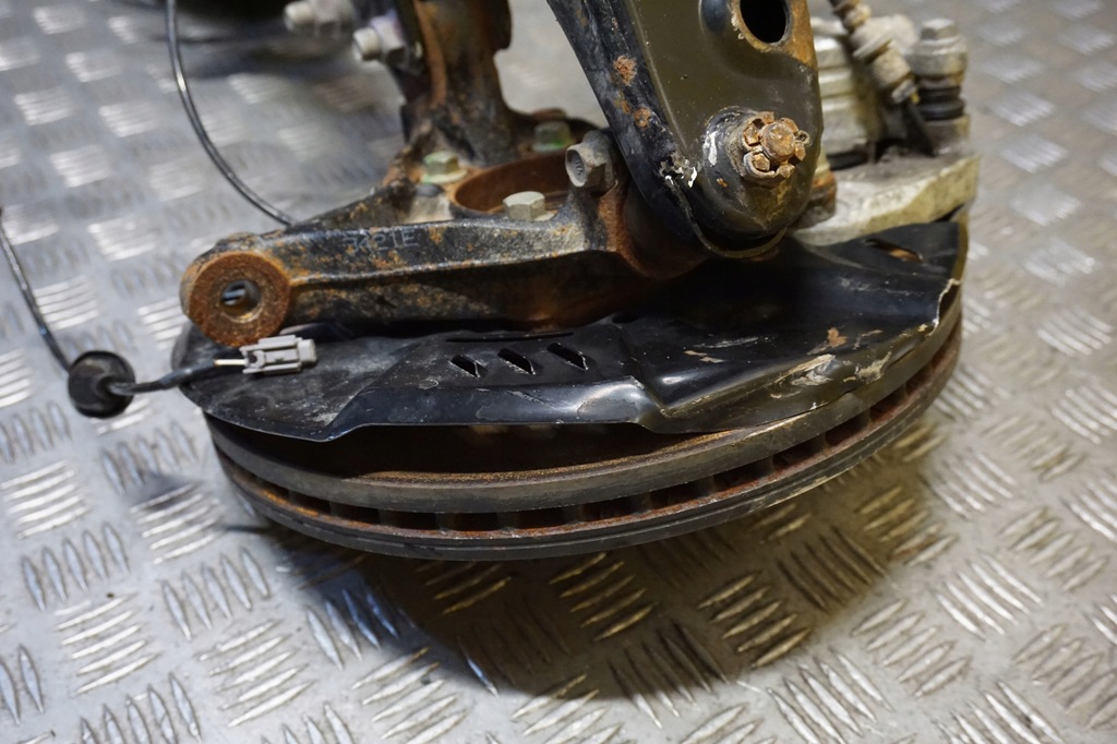 фото №12, Subaru crosstrek 2024 поворотный кулак рычаг суппорт амортизатор правый перед usa