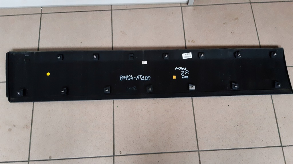 фото №4, Kia niro ii 2022- молдинг дверь перед правая хром