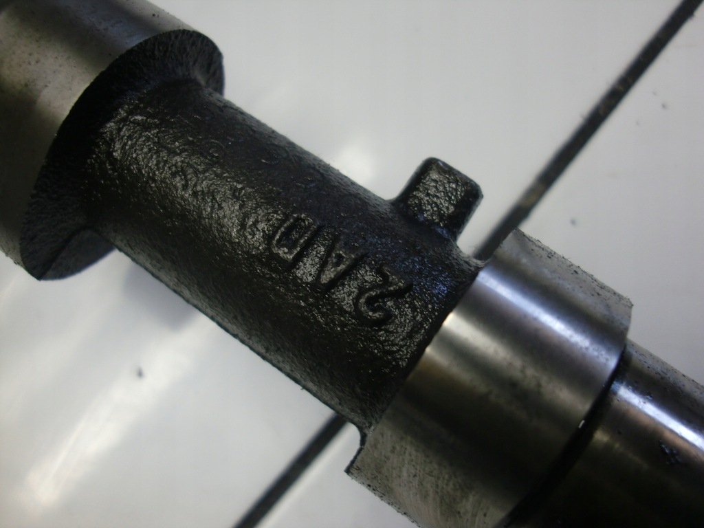 фото №6, Lexus is220 2.2 d-cat вал розподільного валу