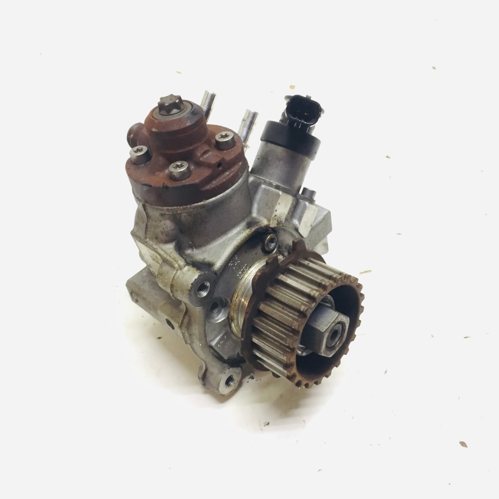 Купить Насос впрыскная peugeot 1,6 blue hdi 9811347380