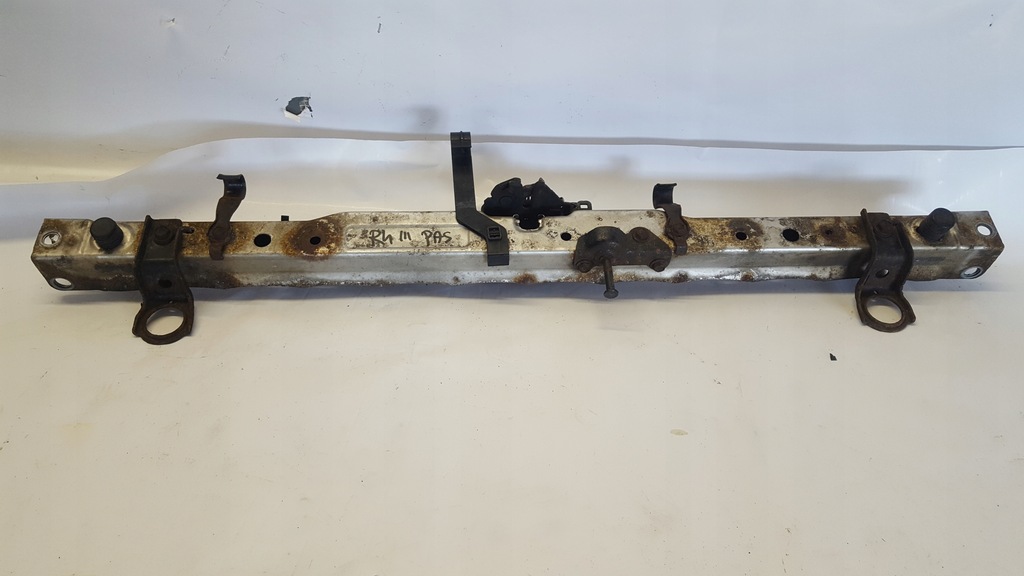 фото №1, Toyota rav4 iii 06-09r pas перед усилитель