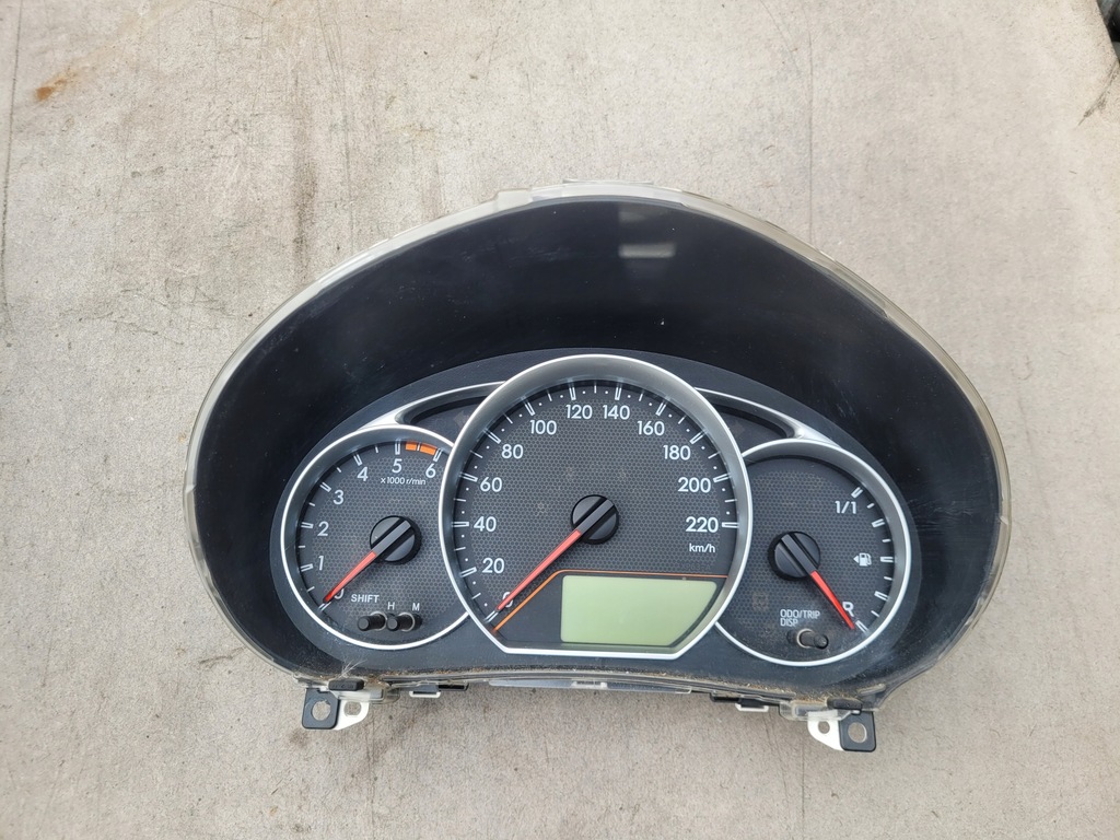 фото №1, Счетчик toyota verso s 10-15