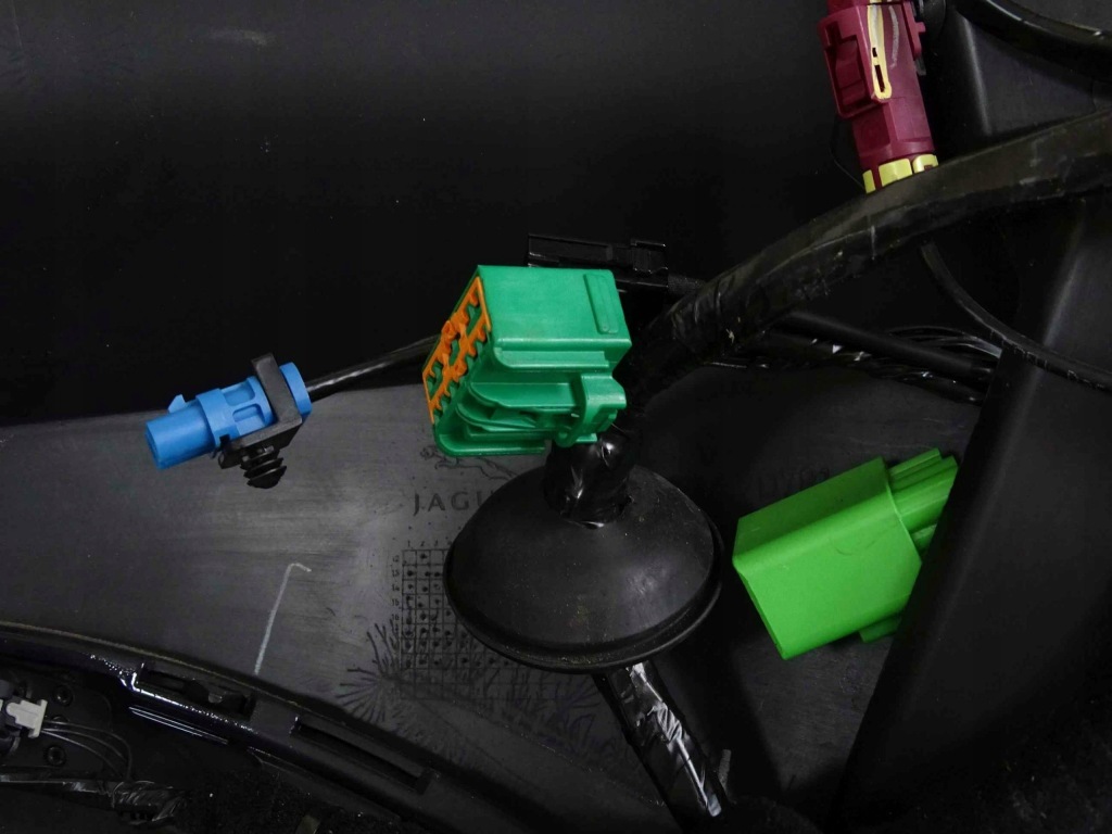 фото №12, Бампер задний камера электропроводка jaguar f-type x152