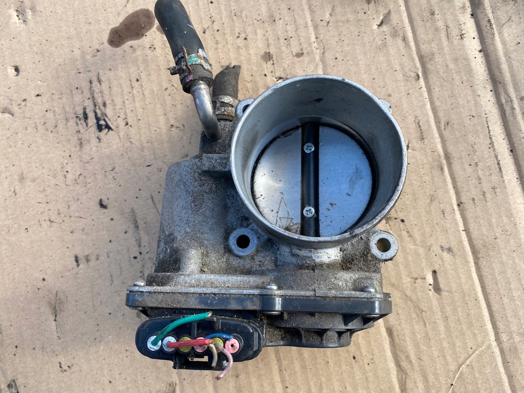 фото №1, Lexus is 300h дроссельная заслонка 22030-36030