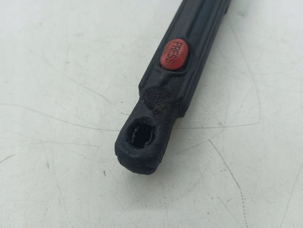 Mercedes-benz r w251 2008 привод капота передней Оригинал