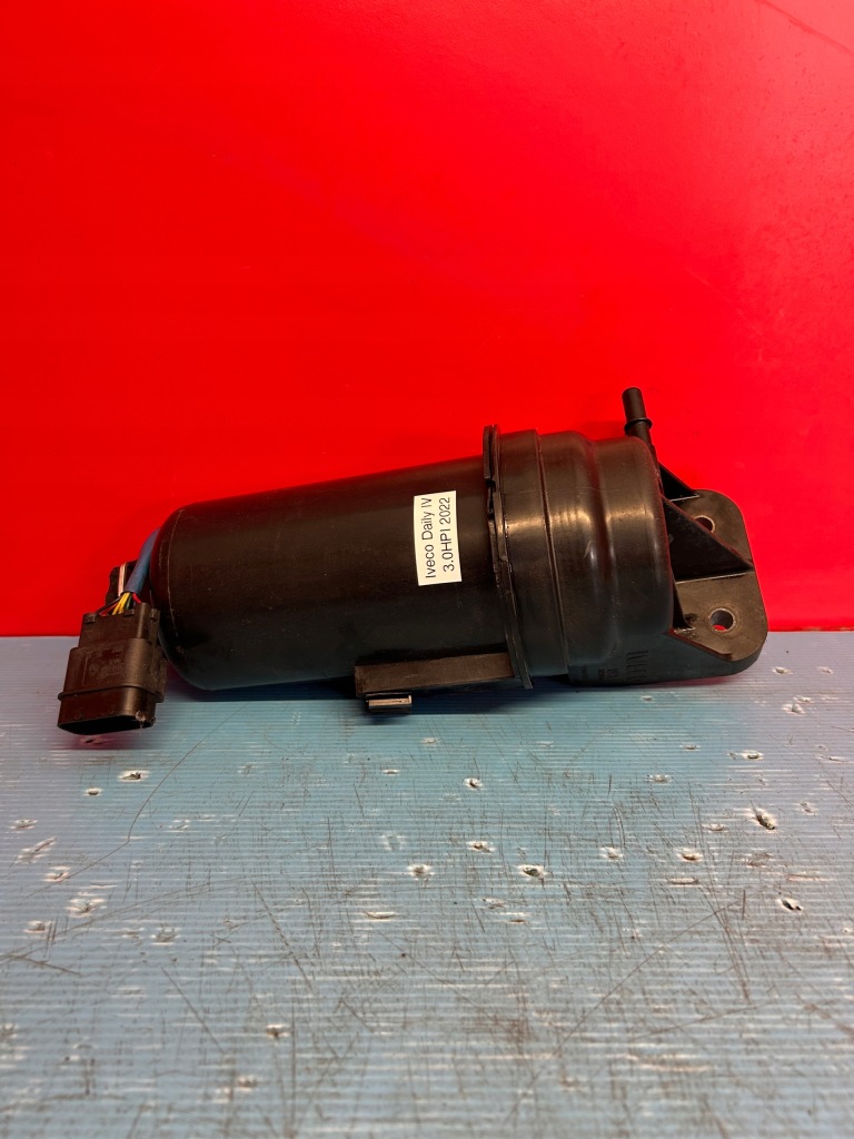 Купити Корпус фільтра пального iveco daily iv 4 3.0hpi 2022r 10r020275
