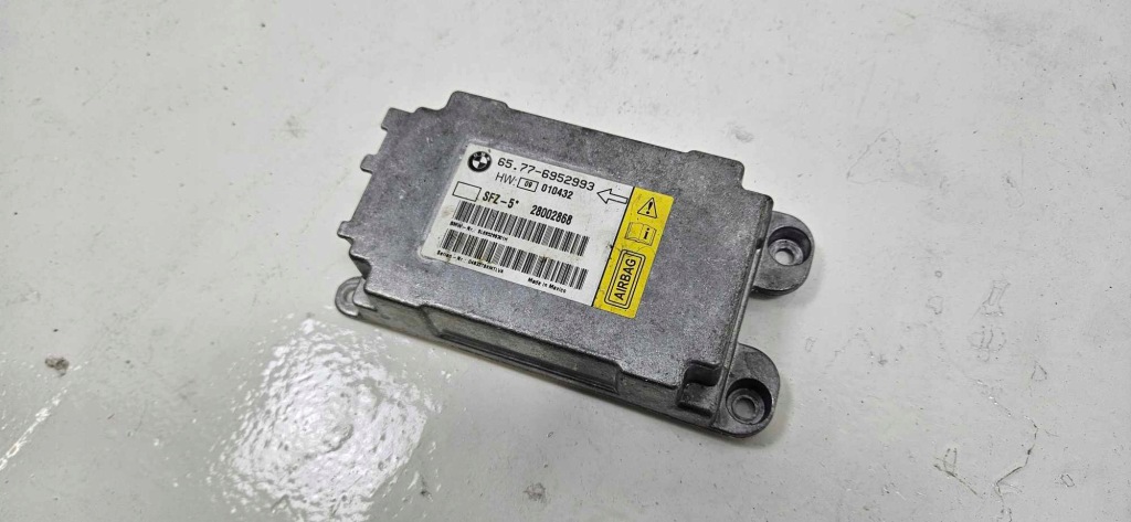 Купить Датчик модуль подушек bmw оригинальный номер 65.77- 6952993