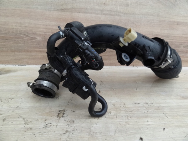 фото №3, Nissan micra k14 2018 0,9 ig-t шланг повітря