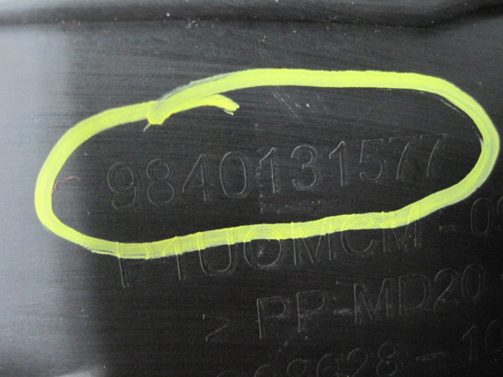 Напрямна бампера opel grandland 9840131577 Зі Шроту