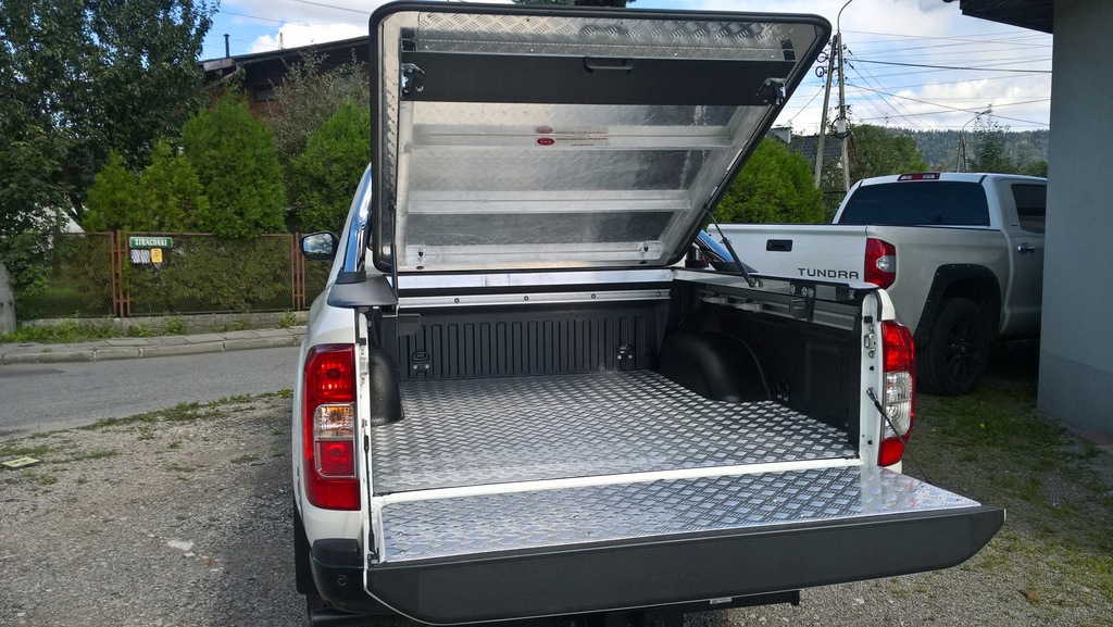 фото №16, Обшивка крышка кузов коробки nissan navara np300