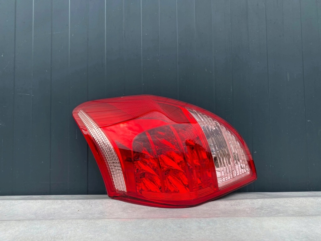 фото №1, Лампа задня права toyota rav4 iii 05-