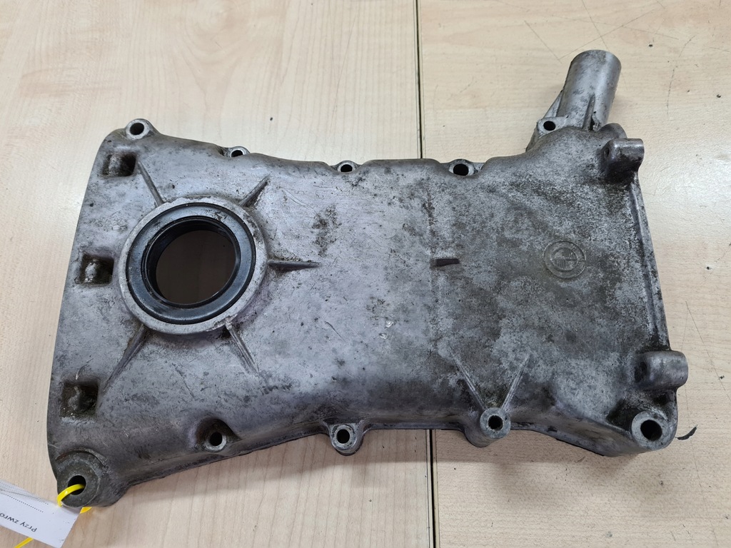 фото №1, Корпус распределительного вала bmw e3 e9 e12 11141718860