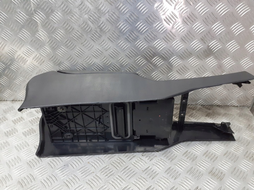 Купити Підлокітник mercedes e 230 w210