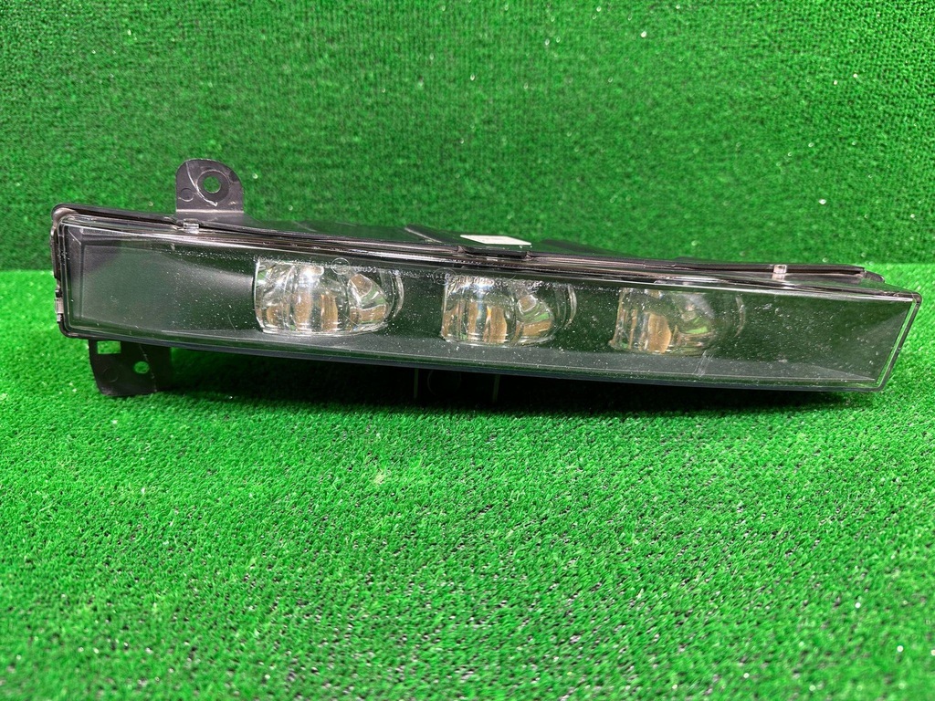 фото №1, Протитуманна фара bmw 7 g11 g12 led правий перед 89207163