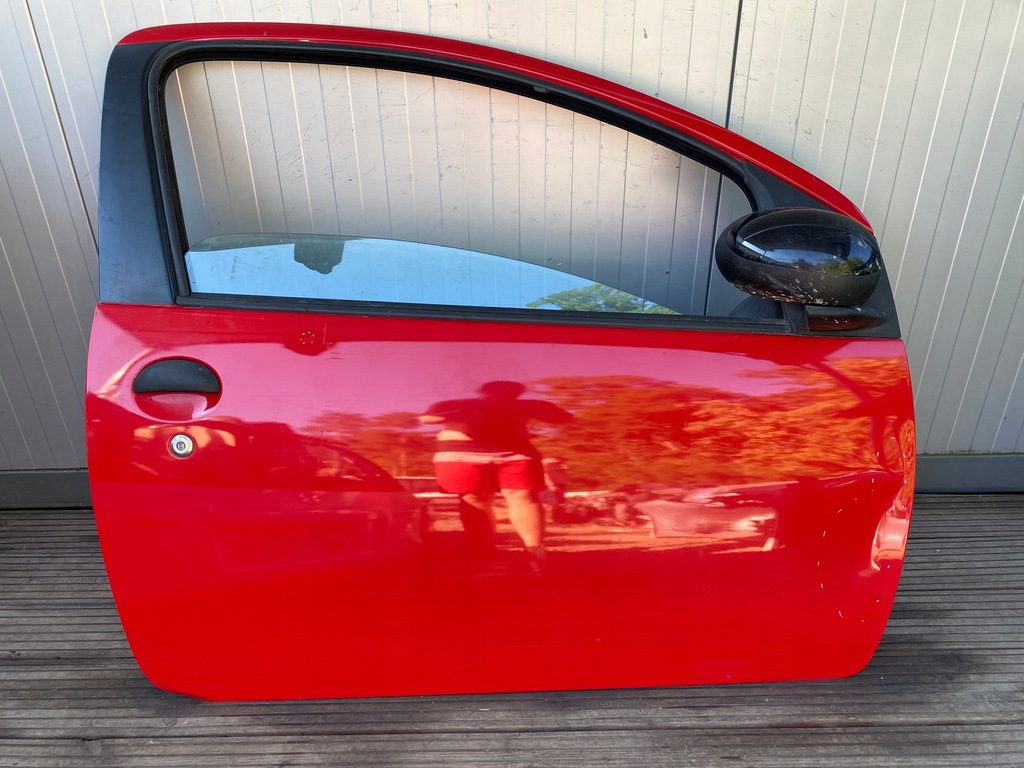 фото №1, Citroen c1 3d полный дверь правый перед