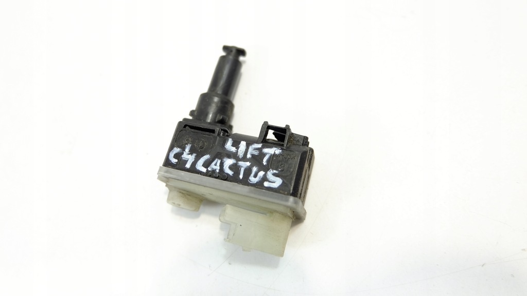 фото №1, Citroen c4 cactus lift привод крышка заливной