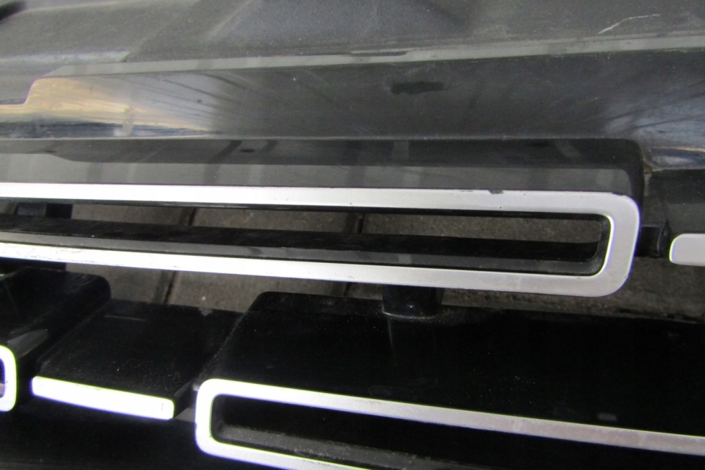 Решітка радіатора решітка радіатора бампер перед range rover 5 v l460 22- Оригінал