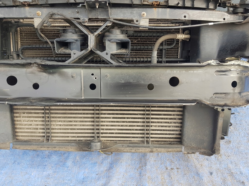 фото №8, Pas передний mercedes slk r172 w172 радиатор 2.2 cdi