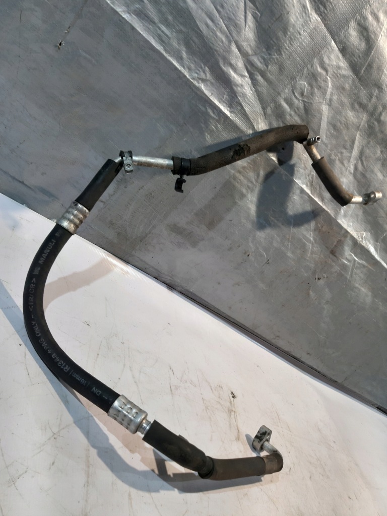 фото №10, Volvo v40 1.8b оригинальный номер 30813664 шланг трубка кондиционера