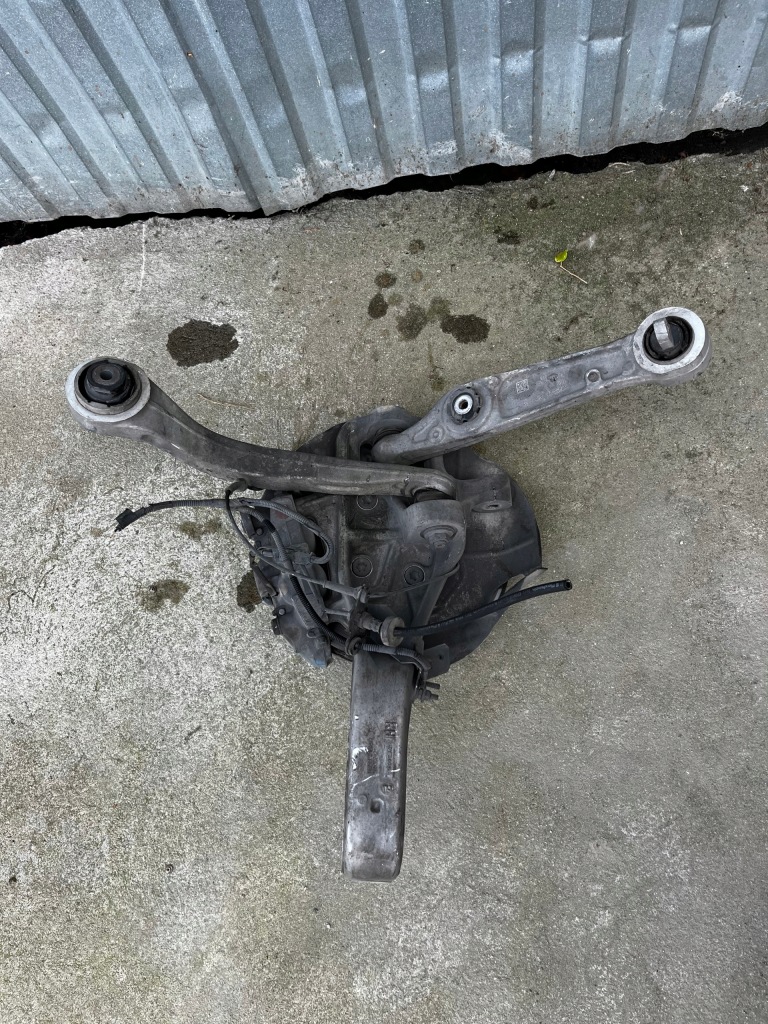 фото №4, Поворотний кулак правий перед передня права giulia rwd 00505397420 комплектна