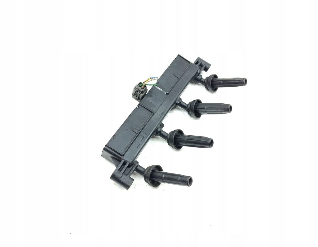 фото №1, Катушка зажигания peugeot 206 1.4 16v 2526208