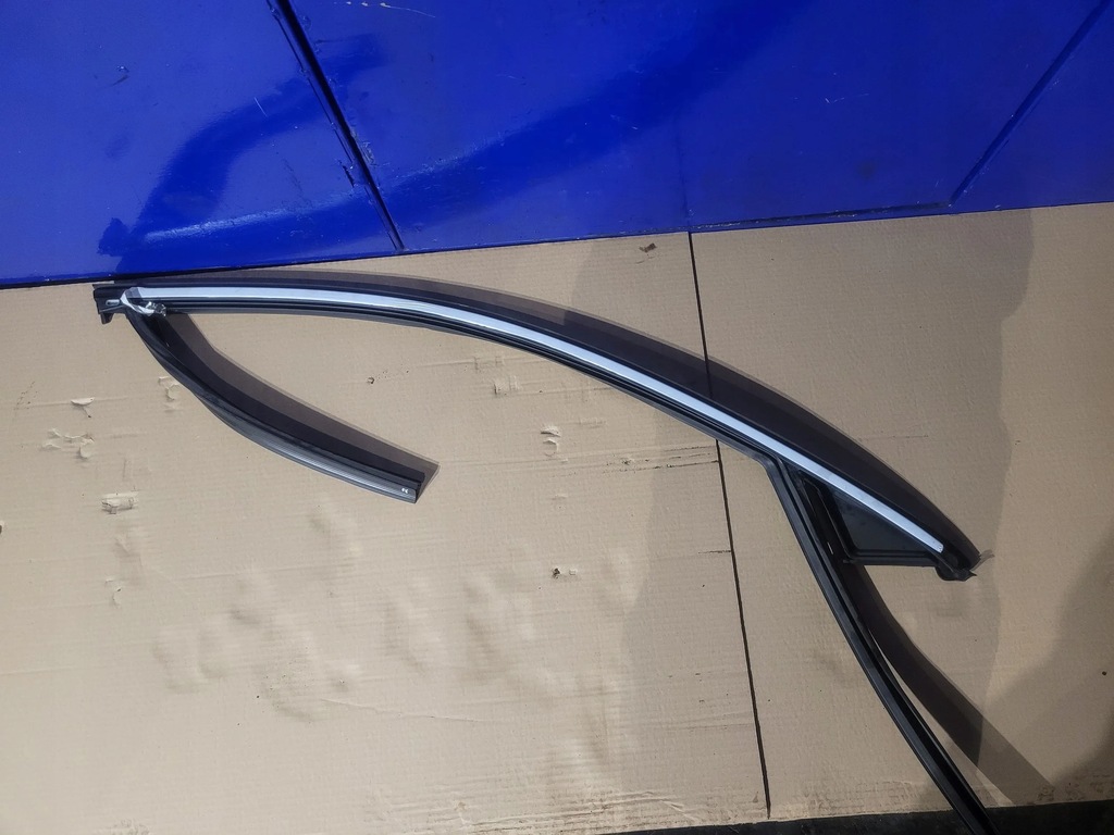 фото №1, Volvo s60 2019 ущільнювачі вікон