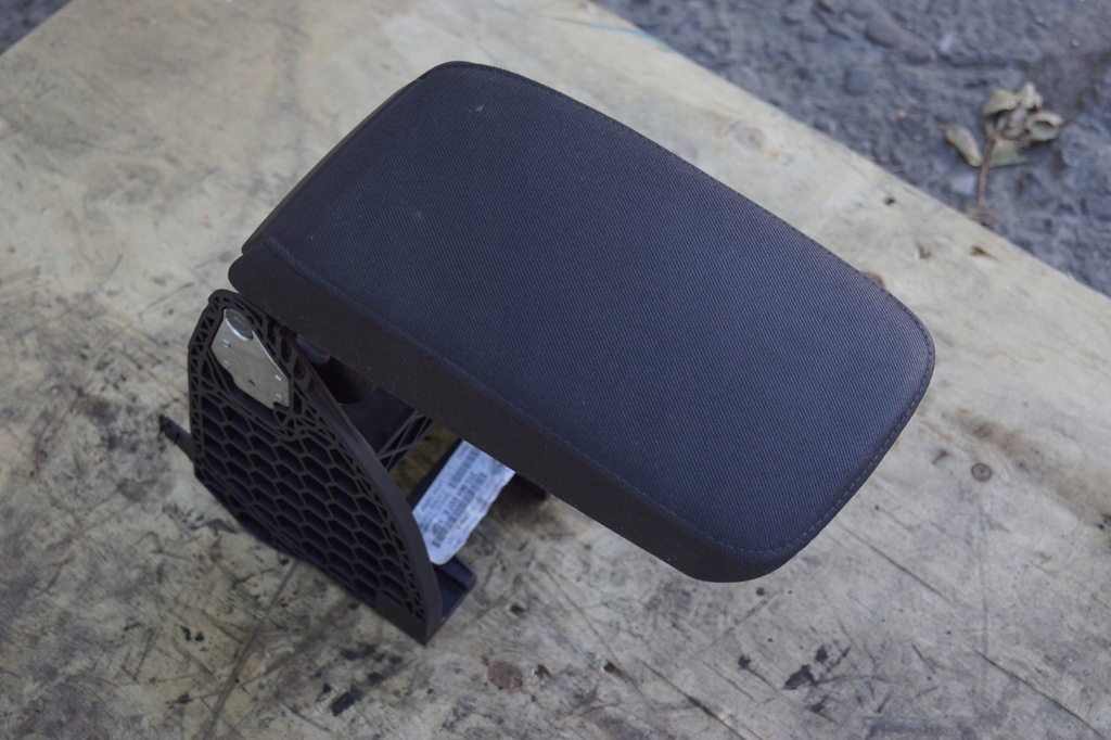 фото №5, Подлокотник skoda superb ii lift 3t0864207e