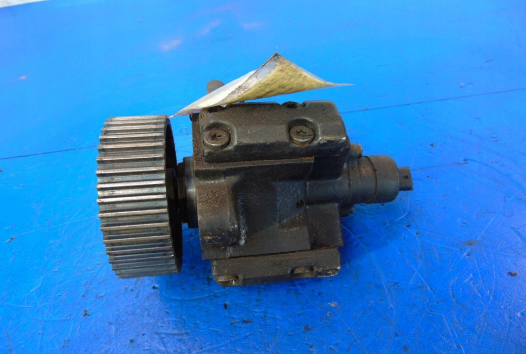 фото №6, Alfa romeo 147 1.9jtd насос впрыскная 044501007