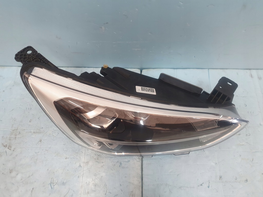 фото №2, Лампа ford focus mk4 full led права перед передня