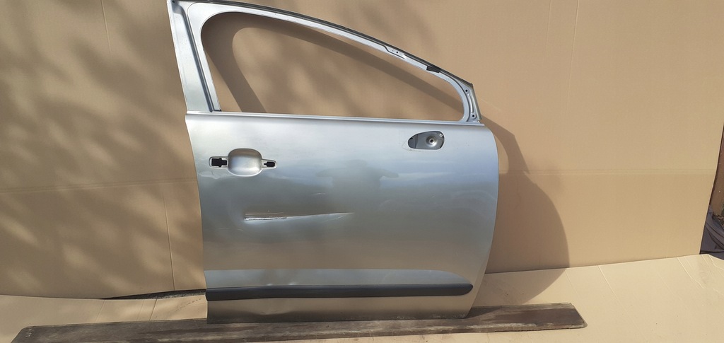 фото №1, Двері перед передні праве peugeot 3008 09-16rok