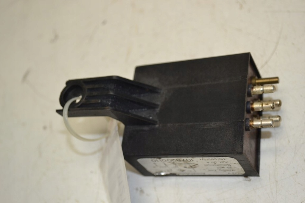 фото №5, Mercedes w114 w115 реле отопления стекло задняя